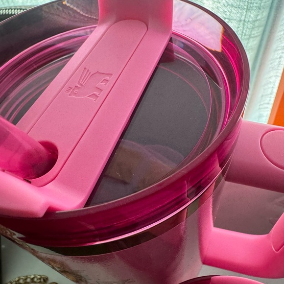 Wicked👄Stanley 40oz. NWT. Flawless comes with box. Sold out! - Picture 6 of 6